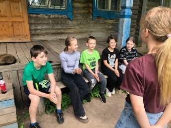Игровая программа «Ах, эта дивная пора!»
