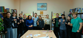 Творческий час по изготовлению новогодних украшений