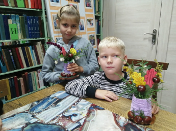 Час творчества "Подарок своими руками"